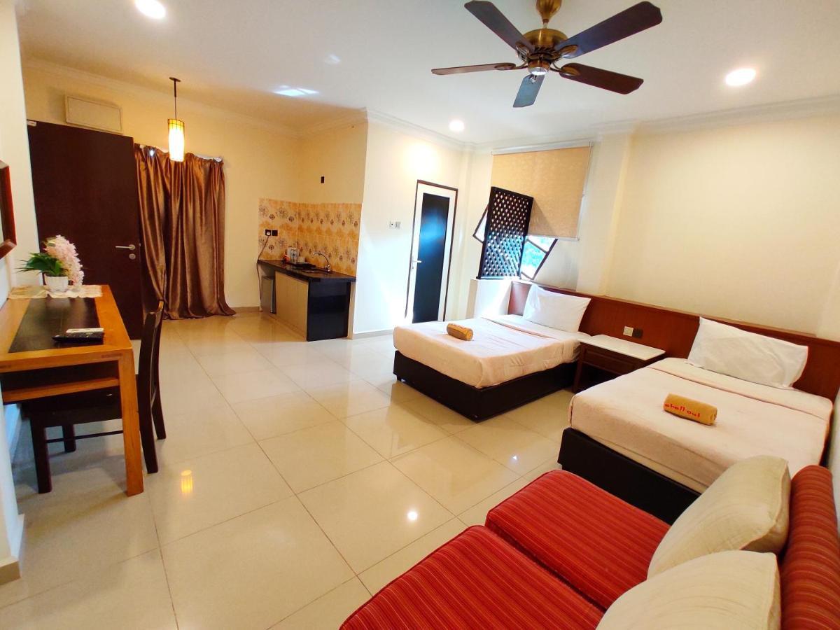 Adina Drive-In Motel Cenang - Managed By Shell Out Resort Pantai Cenang  Exterior foto